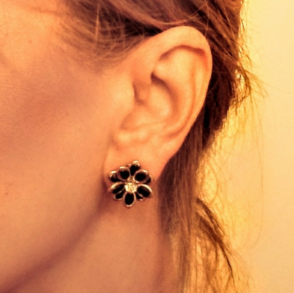 ROSE Camelia Flower Earrings BLACK w Simulated Diamonds - Picture 7 of 7